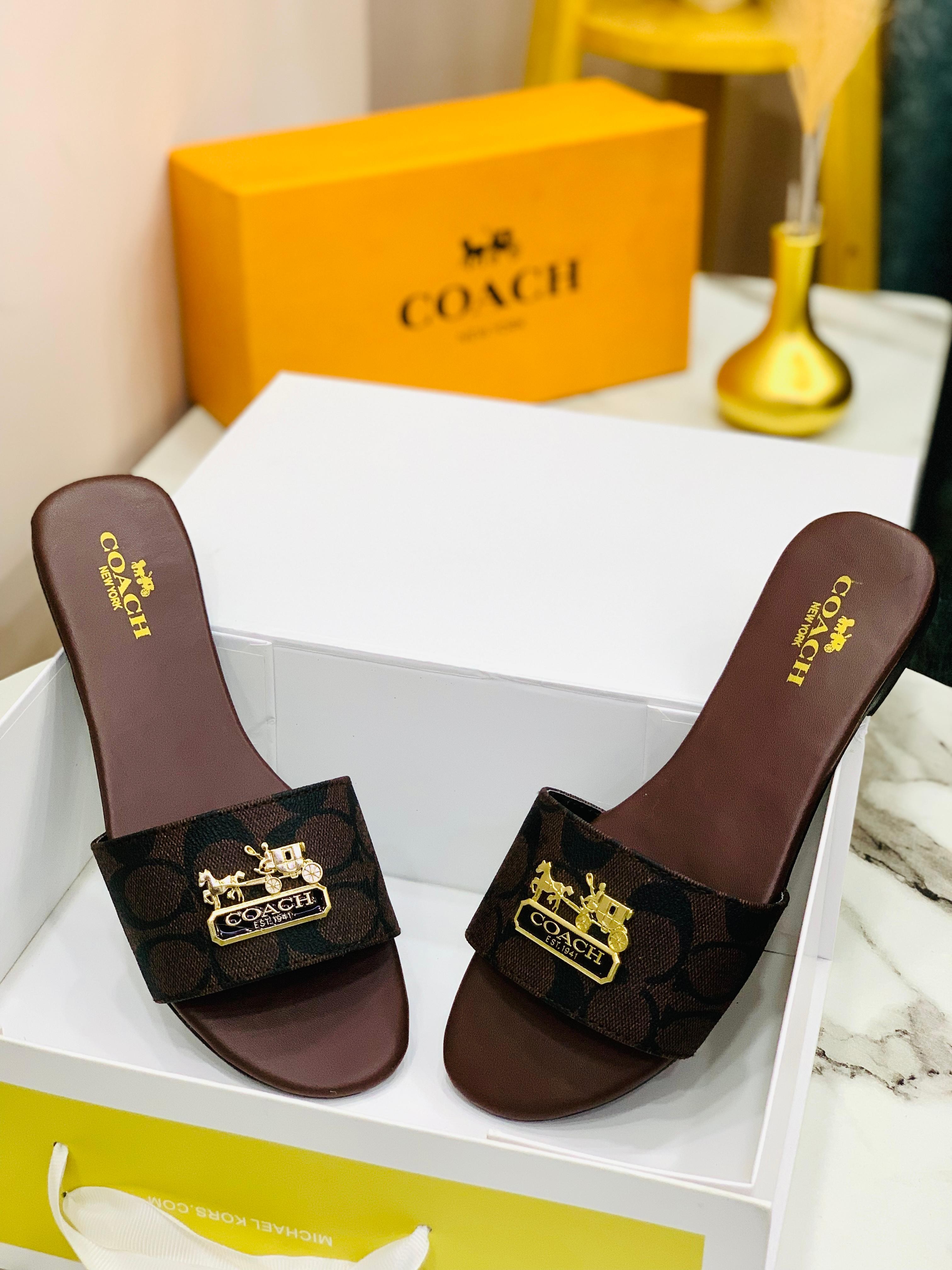 Best Price Coach flats 