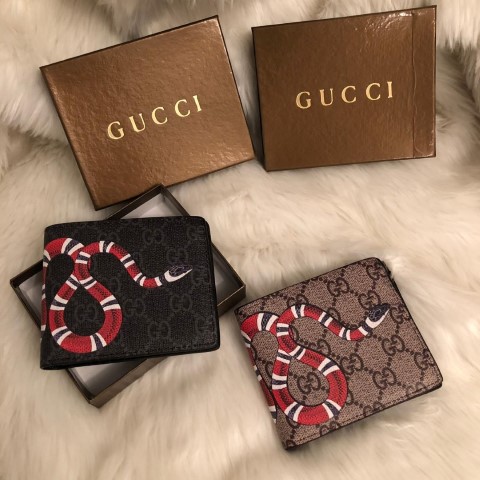 Buy online Gucci Snake Wallet In Pakistan| Rs 2200 | Best Price | find the  best quality of Hand Bags, Ladies Bags, Side Bags, Clutches, Leather Bags,  Purse, Fashion Bags, Tote Bags,